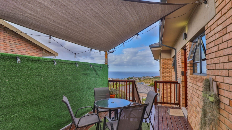 4 Bedroom Property for Sale in Dana Bay Western Cape